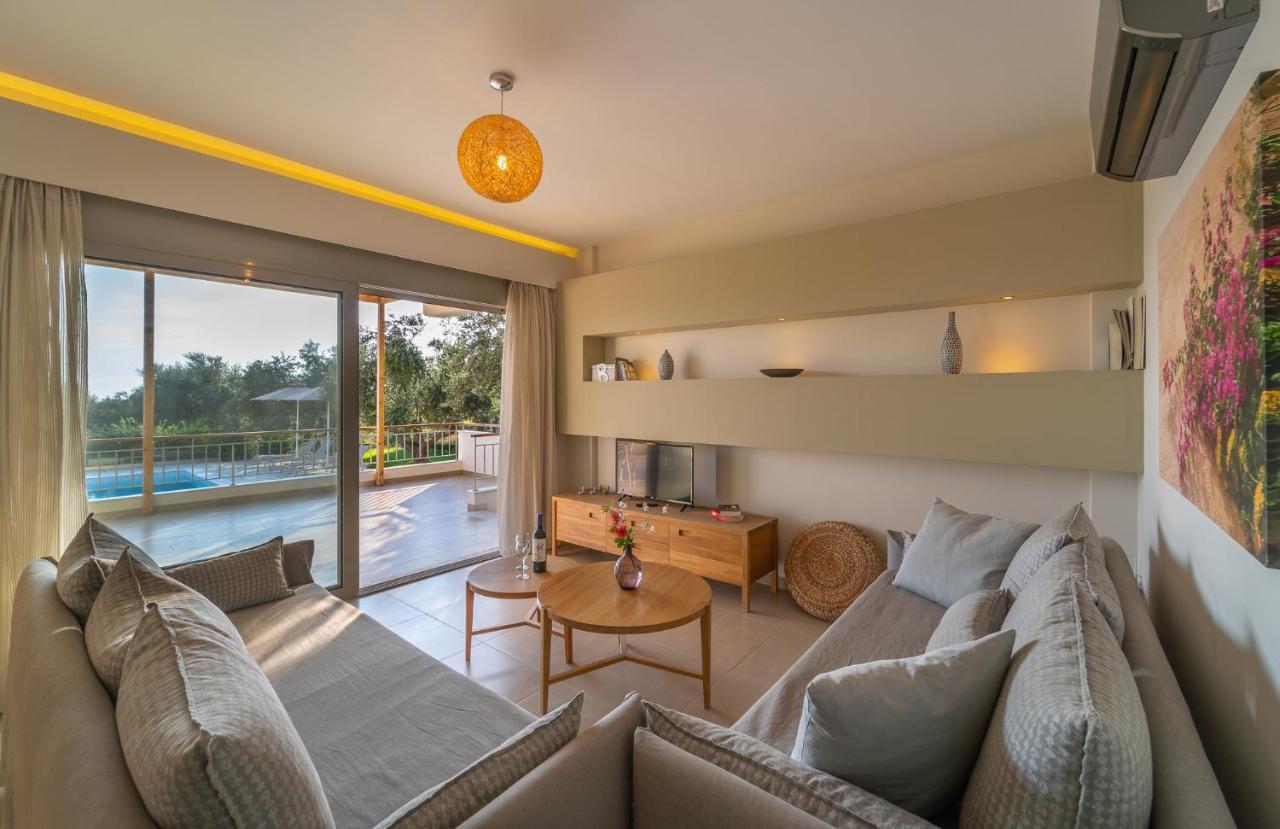 Abelia Luxurious Villas Finikounta Exteriör bild