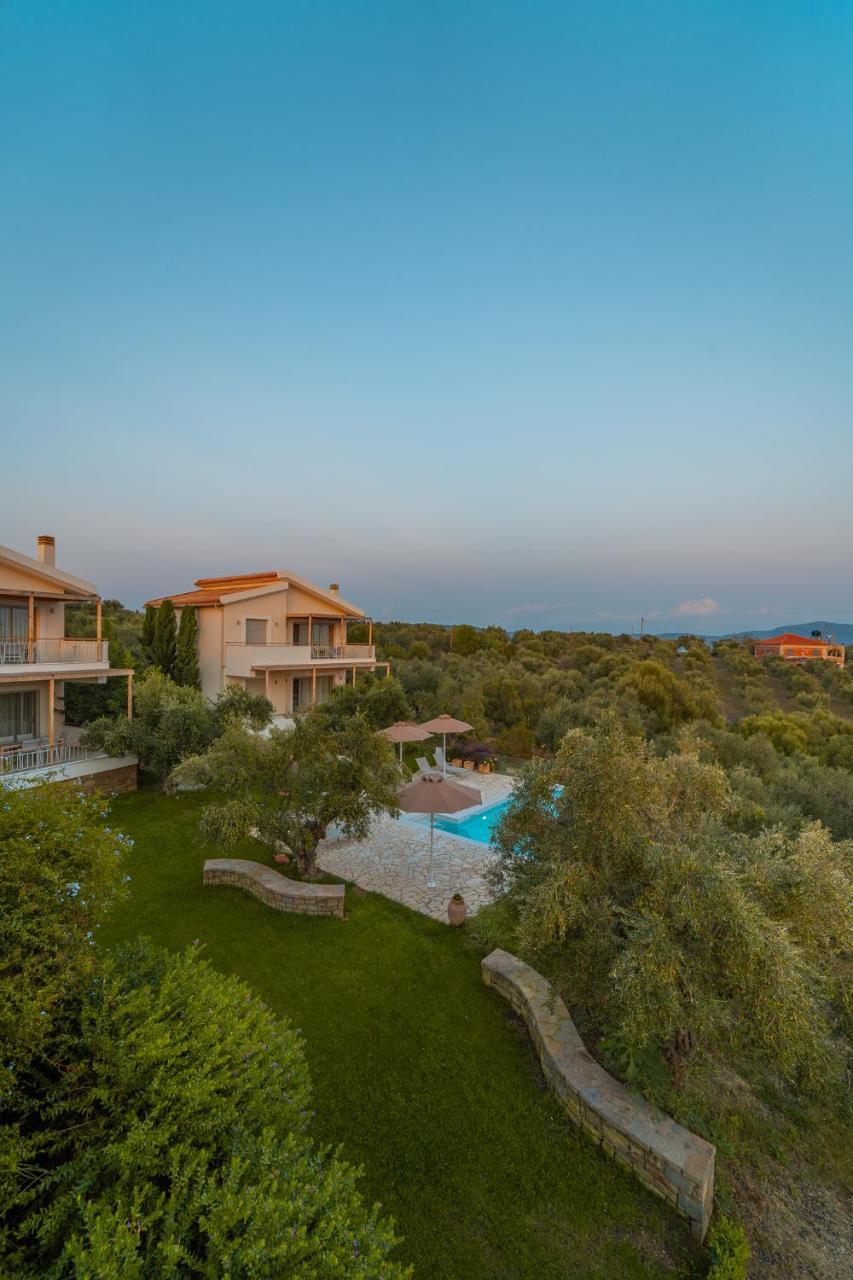 Abelia Luxurious Villas Finikounta Exteriör bild